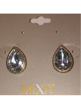 Mix It Gold Tone Classic Teardrop CZ Rhinestone Dainty Stud Boho Earrings
